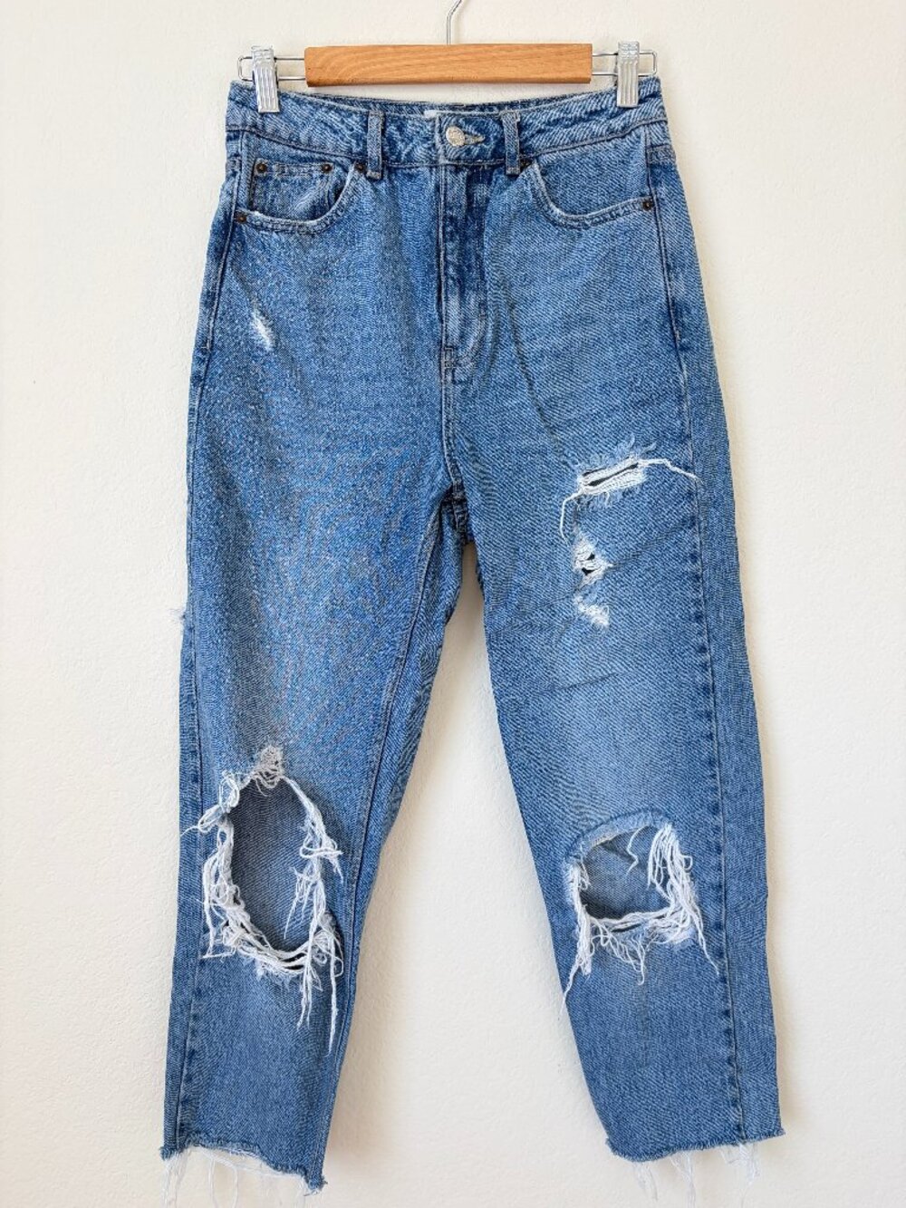 Topshop Mom Jeans Women's W28 L36 Tall High Rise Distressed Blue Raw Hem Pants